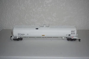 Athearn HO Scale Genesis? 33k Gallonen Kesselwagen UTLX 902550 - Bild 1 von 4