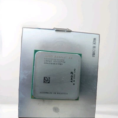 AMD Athlon 64 3000+ 1,8 GHz - ADA3000DAA4BW - Socket 939 Con Dissipatore  - Immagine 1 di 2