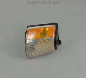 1986 MERCURY LYNX NOS E6YY-13200-A LAMP ASSY.-PARKING-RH - Foto 1 di 2