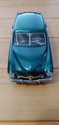 Kaiser Henry J 1951 fundido a presión 1:18 Sun Star Foto 1 de 3