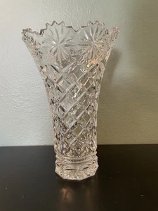 Marquise By Waterford 8’ Daisy Cross Cut Scalloped Edge Crystal Vase - Picture 1 of 7