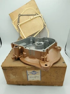 Cubierta de sumidero OEM Briggs & Stratton 390479 nuevo stock antiguo - Imagen 1 de 3