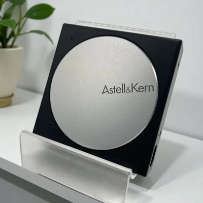 Amplificador de Auriculares DAC Portátil Astell&Kern AK10 Negro Usado Buen Estado Foto 1 de 4