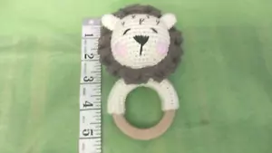Ganchillo/tejido bebé hecho a mano para león hace sonido hecho en el Reino Unido ecológico 🙂 - Imagen 1 de 7