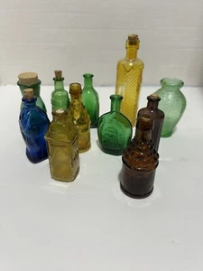 VINTAGE WHEATON GLASS MINI BOTTLES (LOT 11) FISH BEN FRANKLIN NECTAR BELL INK - Picture 1 of 8