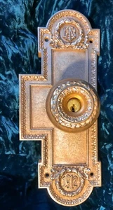 Elegant Antique Vintage 1912 "Russwin" Bronze Entry Door Knob & Plate - Picture 1 of 11