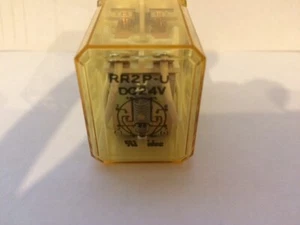 1 X IDEC RR2P-U GENERAL PURPOSE POWER RELAY UNUSED - Picture 1 of 7