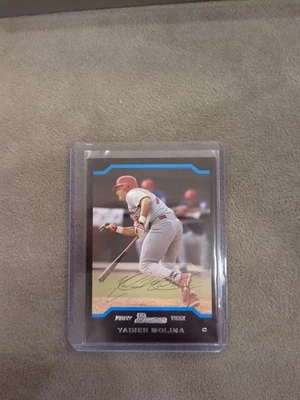 2004 Bowman - Primeiro Ano Yadier Molina #301 1ª Edição (RC) - Imagem 1 de 4
