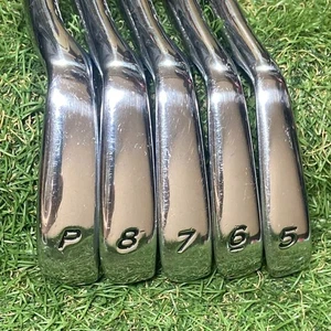 TaylorMade R9 TP Forged Iron Set 5pcs 5-8, PW Motore Speeder 75i Flex S - Picture 1 of 14