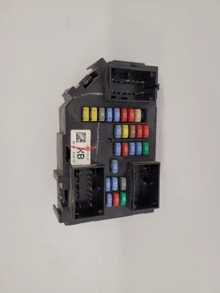 2008 08 CHEVROLET AVALANCHE 1500 Dash Mounted Fuse Box OEM - Image 1 of 4