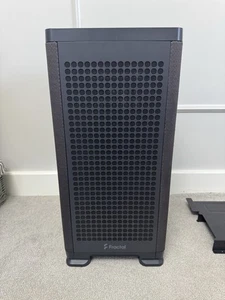 Fractal Mood Mini-ITX Pionowa obudowa PC | Siatka z tkaniny| Top Fan| USB-C| Zmodyfikowany wentylator - Zdjęcie 1 z 11