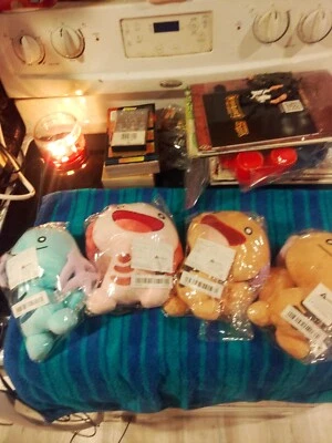 Wooper 4件套毛绒玩具 — 第 1/4 张图片