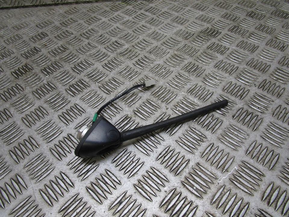 Nissan Juke Acenta 2011 techo antena aérea OEM  Foto 1 de 3