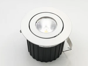 WAC Lighting R3BRA-NWD-WT Oculux 3.5 Round Adjustable Warm Light LED Narrow Beam - Picture 1 of 7