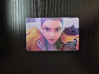 KPop Demon Hunters Collectible Trading Card (GX31) - HUNTR/X - Rumi - Image 1 of 2