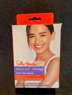 Kit de cuentas de cera de salón Sally Hansen para rostro, bikini y otras áreas sensibles Foto 1 de 4