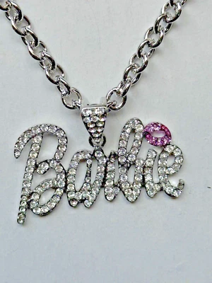 Collana Barbie Con Ciondolo Catena Argento Taglie Assortite Ottimo Regalo Per Bambine - Immagine 1 di 4