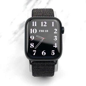 Apple Watch Series 7 45 mm Estuche de aluminio medianoche con bucle de nailon negro GPS - Imagen 1 de 7