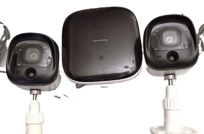 Unidad concentrador Panasonic KX-HNB600 y 2 cámaras para sistema de monitoreo doméstico inteligente Foto 1 de 4