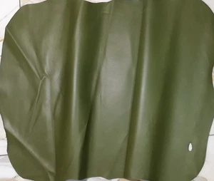LEDER TIP 40255-U, Lederreste, 1 Lederhaut 0,8mm, grasgrün nappa - Picture 1 of 2