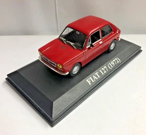 Macchina Fiat 127 1972 Rosso 1/43 ixo altaya NOS Caro Macchinine di una Volta - Foto 1 di 4