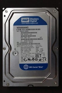Western Digital WD Caviar Blue 500 GB,Internal,7200 RPM,3.5" (WD5000AAKS-00UU3A0 - Picture 1 of 1