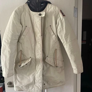 White Down Jacket with Hood, Adjustable Waist, Front Pockets, M Japan Size - Picture 1 of 10