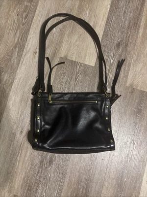 Cartera Fossil Allie de cuero negro con detalles dorados Foto 1 de 3