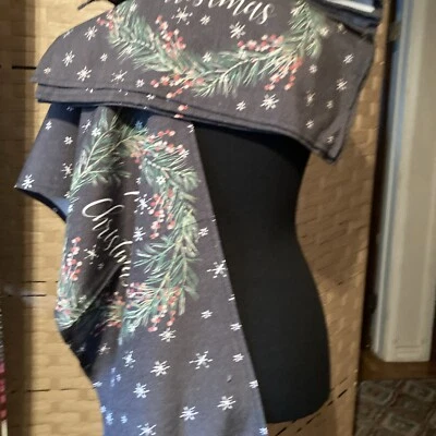 Christmas Table Runner And 4 Place Matts Gray White Snow Flakes Pink  Red Berry - Image 1 of 4