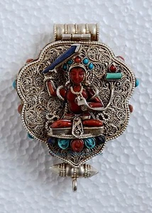 Colgante Caja de Oración Santuario Tibetano Gau Ghau de Plata Fina Calidad de Patan, Nepal - Imagen 1 de 5