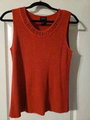 Suéter RQT Rojo Acanalado Cuentas Sin Mangas Concha Talla L Foto 1 de 4