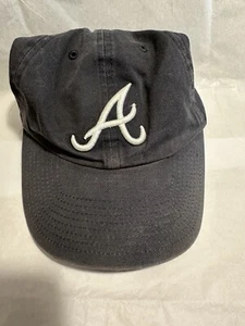 Vintage Navy Atlanta Braves Hat - Foto 1 di 8