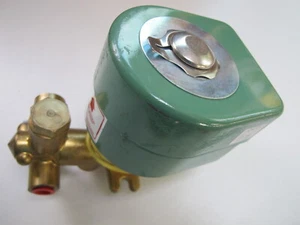 Asco Red-Hat 2126301G Brass 3-Way Solenoid Valve 1/4" NPT - Picture 1 of 5
