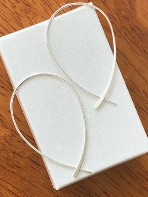 925 Sterling Silver Curved Bar Fish Threader Earrings Oval Hoop 45mm/1.77" - Image 1 of 4