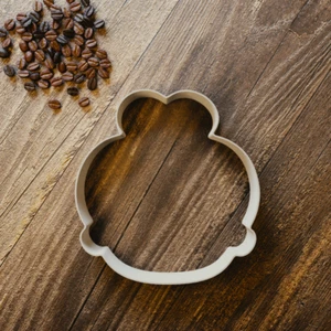 Old Lady Cookie Cutter - 3 Sizes - Picture 1 of 3