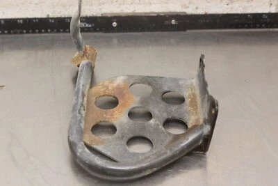 Yamaha Big Bear 350 YFM350FW 1997 4x4 reposapiés derecho escalón reposapiés piso Y810 Foto 1 de 4