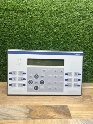 Telemecanique XBT P021110 Control panel Modicon magelis READ DESC #28m - Photo 1/4