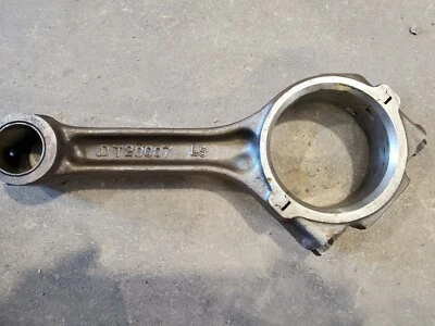 Varilla de conexión John Deere Re19733 usada marcada T20007  Foto 1 de 3