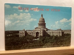State Capitol Building: Austin, TX - Vintage Postcard - Picture 1 of 3