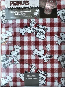NUEVO ~ CACAHUETES ~ SNOOPY es chef de barbacoa ~ mantel de barbacoa de verano ~ 60” X 102” ~ TALLA BANQUETE. - Imagen 1 de 6