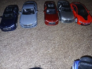 Die-cast Bundle BMW M3 M5 Coupe I7 1/36 Scale. Pull back go action - Picture 1 of 5