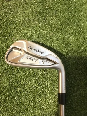 Cleveland Launcher UHX 39* 9 Iron Regular R300 DG DST 98 Steel Shaft (36”) - Image 1 of 4