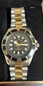 Neu Herren Pierre La Buche Quarz Armbanduhr silber/goldton 30M wasserdicht - Bild 1 von 2