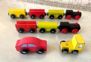 Trenes, vagones y camiones de juguete magnéticos de madera básicos lisos - Lote de 9 - Imagen 1 de 3