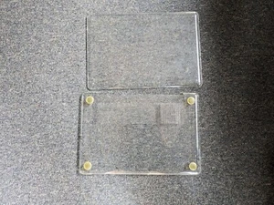 Apple MacBook Pro 17 Clear Plastic Protective Shell FREE POST - Picture 1 of 2