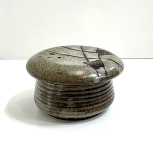 Pottery Soft Butter Bell Crock Mississippi Clay Works Stone wear Butter Dish - Picture 1 of 7