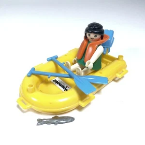 Lot Vintage Playmobil Geobra Boat With Motor Oars Life Jacket Fish Etc. - Picture 1 of 2