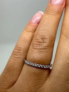 ANILLO DE DIAMANTES PLATINO MEDIA ETERNIDAD 0,20 QUILATES GG388 - Imagen 1 de 22