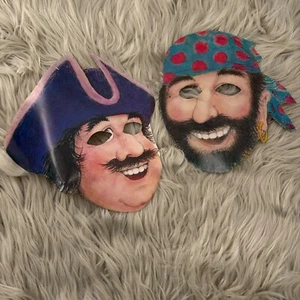 Vintage Pirate Die Cut Halloween Mask Cardboard - Picture 1 of 6