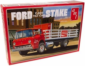 AMT1147 1/25 Ford C600 Stake Bed w/Coca-Cola Machine AMT - Imagen 1 de 1
